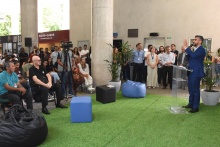 O Reitor pe. Anderson S.J. no evento de inauguração do NAI. Fotógrafo Antônio Albuquerque.