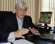 Prof. Guillermo Solórzano