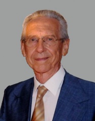 Prof. João Luis Pascal Roehl. Fonte: site da Paróquia São Francisco de Paula, Rio de Janeiro.