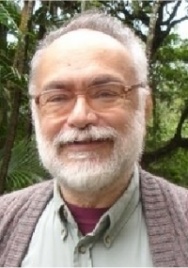 Prof. Gilberto Velho, fotografia que está publicada no CV Lattes.