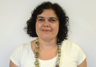 profa. Vera Hazan. Fonte: site do Departamento de Arquitetura e Urbanismo.