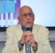 O prof. Silviano Santiago em evento na PUC-Rio. 2019. Fotógrafa Amanda Dutra. Acervo Comunicar.